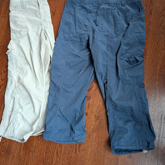 Style & Co Casual Cargo Pants Pair in Khaki & Blue Capri Length Runs Large - Picture 3 of 7